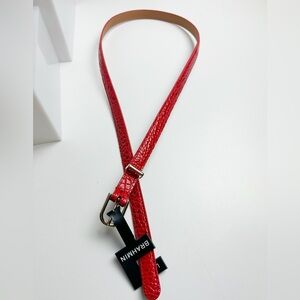 Brahmin 0.75" Classic Croco Embossed Leather Belt in Red with Gold Hardware L